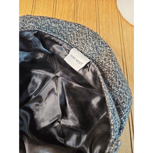 Nine West Womens Black Cadet Cabbie Newsboy Cap Hat With Black Bow Cute ! - Picture 6 of 7